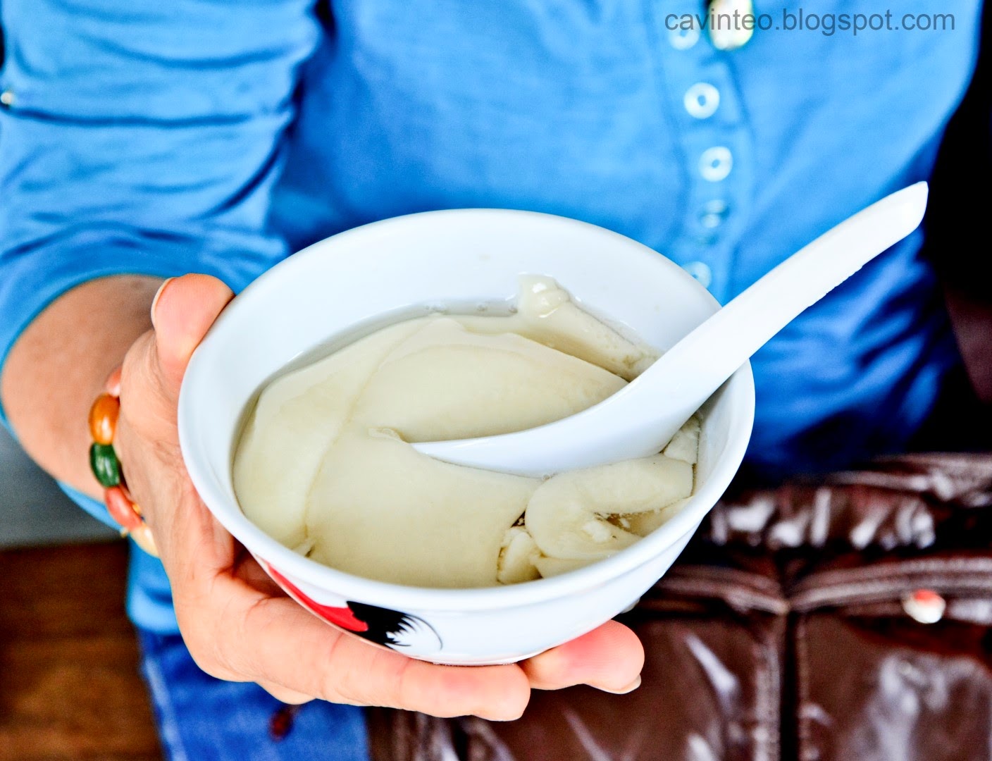 Entree Kibbles Ipoh Famous Tau Fu Fah [豆腐花 or Soya Beancurd] Funny